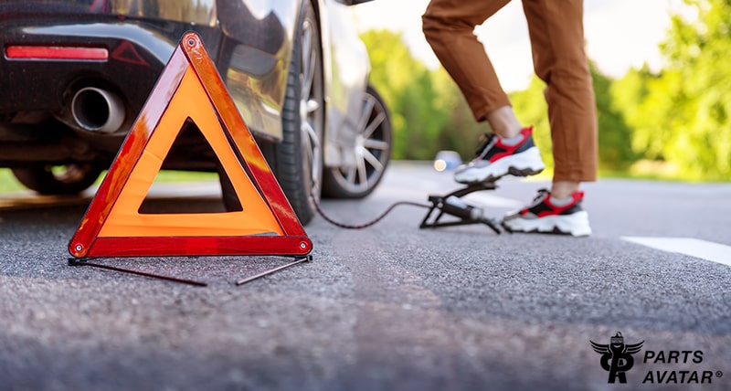 5 Common Roadside Emergencies and How to Handle Them