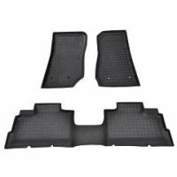 Purchase Top-Quality Paramount Automotive Floor Mat by PARAMOUNT AUTOMOTIVE 01