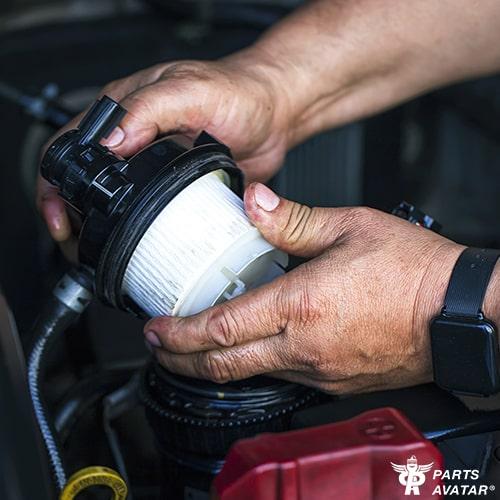 ultimate-fuel-filter-buying-guide/images/in-engine-area-fuel-filter-fuel-filter-buying-guide-partsavatar.ca.jpeg