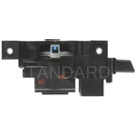 Order Headlight Switch by BLUE STREAK (HYGRADE MOTOR) - DS533 For Your Vehicle