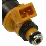 Order New Fuel Injector by BLUE STREAK (HYGRADE MOTOR) - FJ121 For Your Vehicle