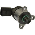 Order STANDARD - PRO SERIES - PR561 - Fuel Injection Pressure Regulator For Your Vehicle