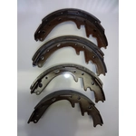 Order Rear New Brake Shoes by PROMAX - 12-582R For Your Vehicle