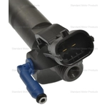 Order Remanufactured Fuel Injector by BLUE STREAK (HYGRADE MOTOR) - FJ1221 For Your Vehicle