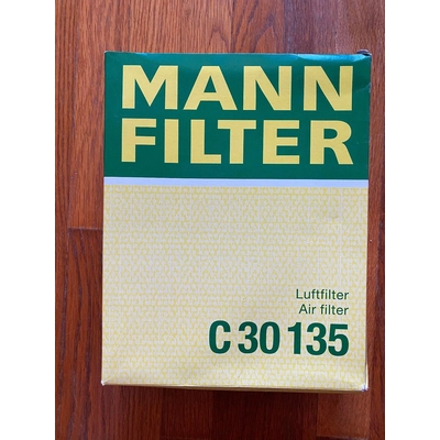 Filtre à air par MANN-FILTER - C30-135 pa1