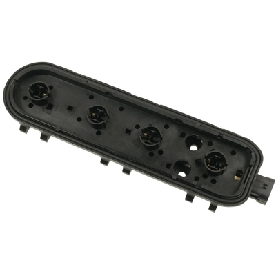 STANDARD - PRO SERIES - CBT103 - Tail Light Connector Plate pa2