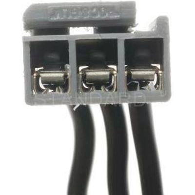 Connector by BLUE STREAK (HYGRADE MOTOR) - S657 pa2