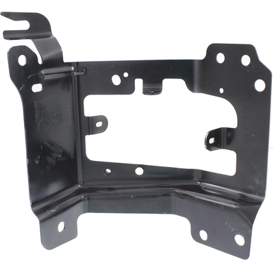 Driver Side Front Bumper Bracket - GM1066197 pa5