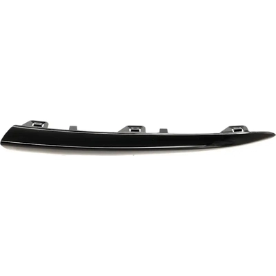 Driver Side Front Bumper Molding - MB1046191 pa1