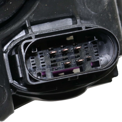 Driver Side Headlamp Assembly Composite - FO2502339 pa1