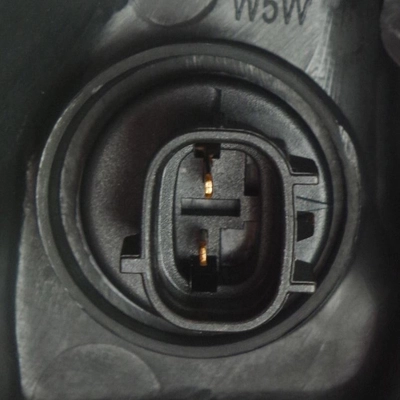 Driver Side Headlamp Assembly Composite - TO2502229 pa1