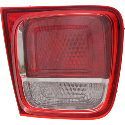 Driver Side Inner Taillamp Assembly - GM2802104C pa5