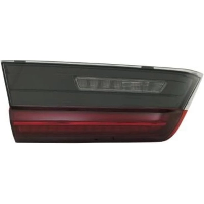 Driver Side Inner Taillamp Assembly - BM2802133C pa1