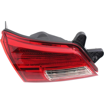 Driver Side Inner Taillamp Assembly - SU2802101 pa5