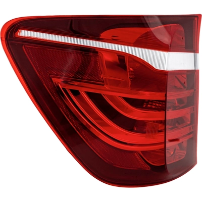 Driver Side Outer Taillamp Assembly - BM2804112 pa1