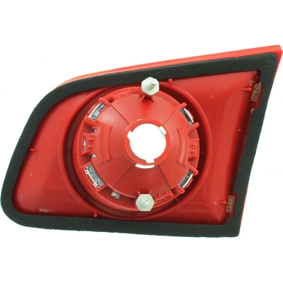 Driver Side Rear Back Up Lamp Lens/Housing - VW2886100 pa1