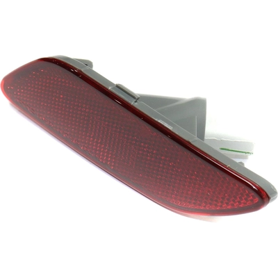 Driver Side Rear Marker Lamp Assembly - GM2860111 pa1