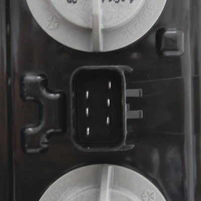 Driver Side Taillamp Assembly - CH2800150 pa8