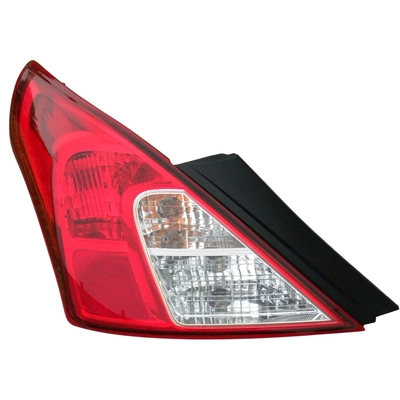 Driver Side Taillamp Assembly by EAGLE EYES LIGHTS - DS712-B000L pa1