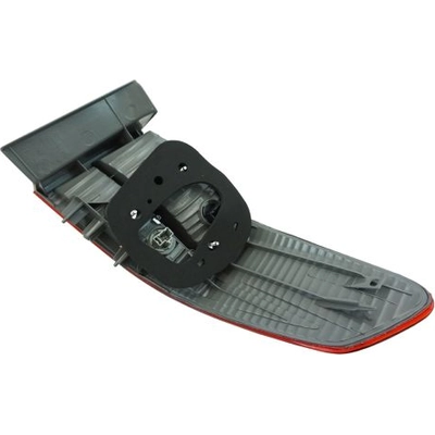 Driver Side Taillamp Assembly by EAGLE EYES LIGHTS - HD397-B000L pa2