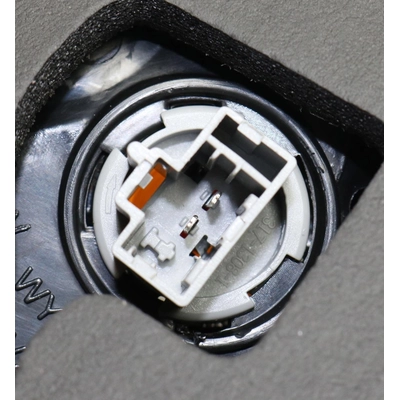 Driver Side Taillamp Assembly - MA2800144C pa10