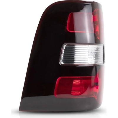 Driver Side Taillamp Lens/Housing - FO2818140 pa1