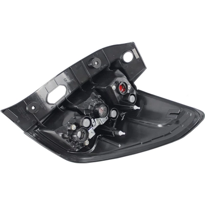 Driver Side Taillamp Lens/Housing - SU2818102 pa2