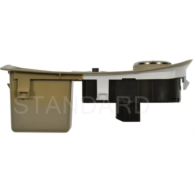 Fog Lamp Switch by BLUE STREAK (HYGRADE MOTOR) - HLS1715 pa2