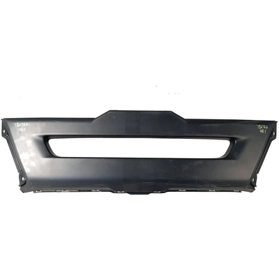 Front Bumper Guard - MI1053100 pa1