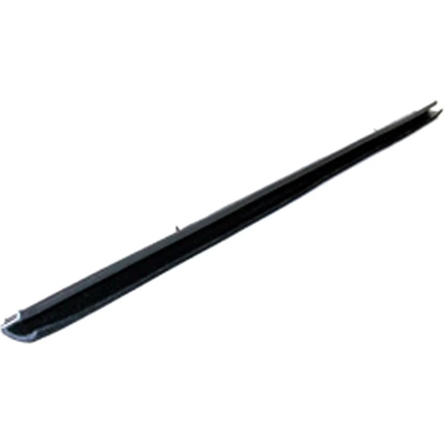 Front Driver Side Door Weatherstrip - GM1390120 pa1