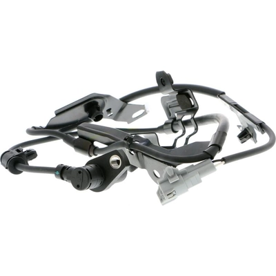 Front Wheel ABS Sensor by VEMO - V70-72-0193 pa9