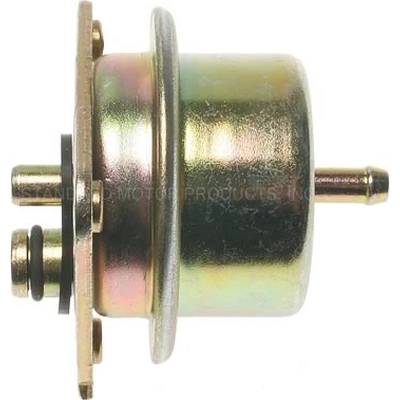 Fuel Pressure Regulator by BLUE STREAK (HYGRADE MOTOR) - PR15 pa1
