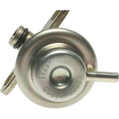 Fuel Pressure Regulator by BLUE STREAK (HYGRADE MOTOR) - PR238 pa2