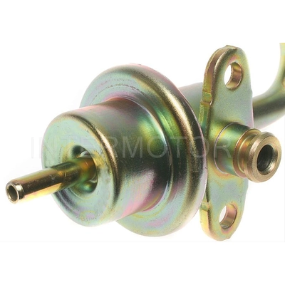 Fuel Pressure Regulator by BLUE STREAK (HYGRADE MOTOR) - PR246 pa1