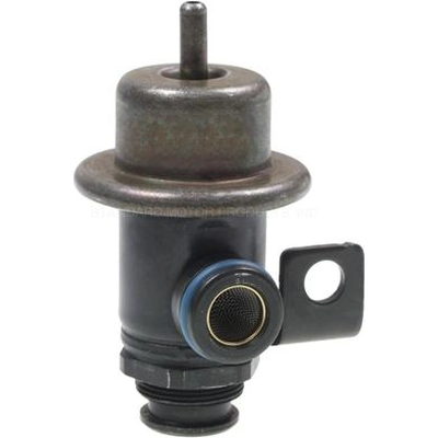 Fuel Pressure Regulator by BLUE STREAK (HYGRADE MOTOR) - PR316 pa2