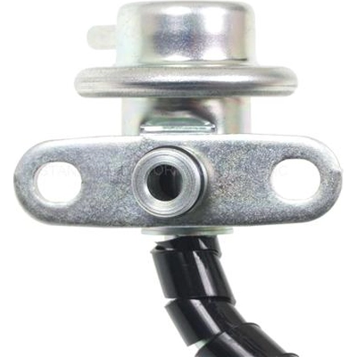 Fuel Pressure Regulator by BLUE STREAK (HYGRADE MOTOR) - PR374 pa1