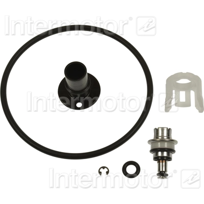 Fuel Pressure Regulator by BLUE STREAK (HYGRADE MOTOR) - PR572 pa2