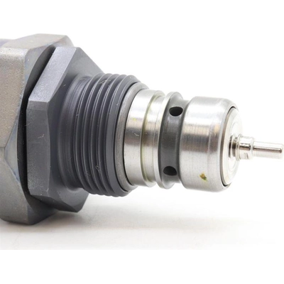 Fuel Pressure Regulator by BLUE STREAK (HYGRADE MOTOR) - PR611 pa2