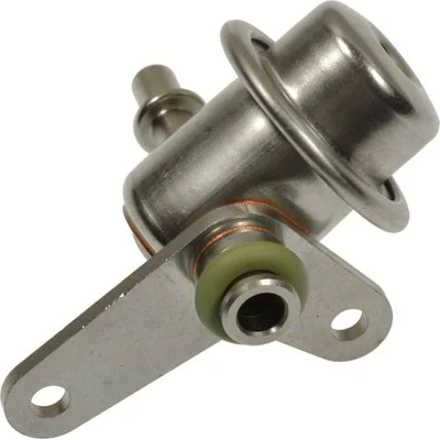 Fuel Pressure Regulator by STANDARD - PRO SERIES - PR226 pa1