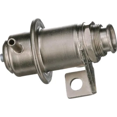 Fuel Pressure Regulator by STANDARD - PRO SERIES - PR556 pa1