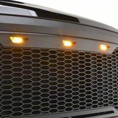 Grille by PARAMOUNT AUTOMOTIVE - 410176MB pa5
