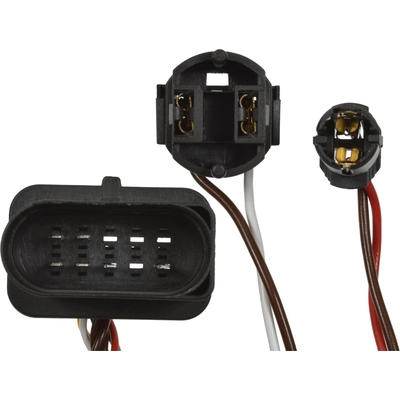 Headlamp Connector by BLUE STREAK (HYGRADE MOTOR) - LWH103 pa2