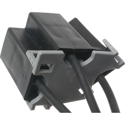 Headlamp Connector by BLUE STREAK (HYGRADE MOTOR) - S686 pa6
