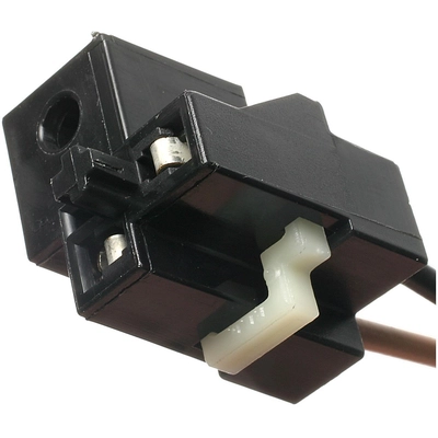 BWD AUTOMOTIVE - PT774 - Headlight Connector pa2