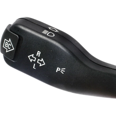 Headlight Switch by BLUE STREAK (HYGRADE MOTOR) - CBS1858 pa13