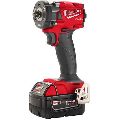 MILWAUKEE - 2854-22R - Compact Impact Wrench With Friction Ring Kit pa2