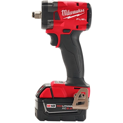 MILWAUKEE - 2855-22R - Compact Impact Wrench With Friction Ring Kit pa2