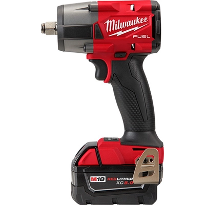 MILWAUKEE - 2962-22R - Mid - Torque Impact Wrench with Friction Ring Kit pa2