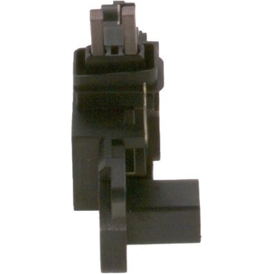 New Alternator Regulator by BOSCH - 1986AE0070 pa4