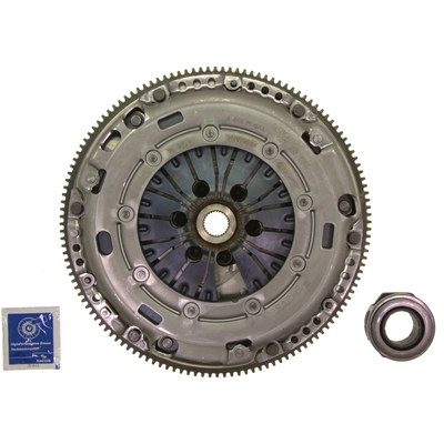 Nouveau kit d'embrayage et volant par SACHS - K70422-04F pa1